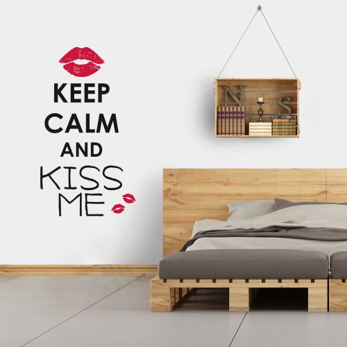 Adesivo de parede Adesivo de Parede Keep Calm and Kiss Me